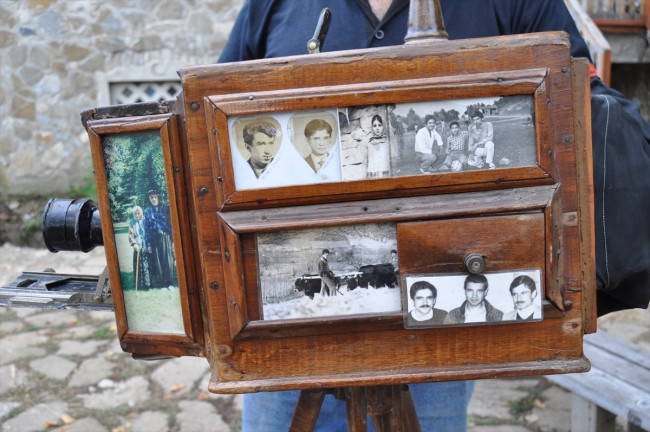 Baba yadigarı fotoğraf makinasıyla geçmişin izlerini canlı tutuyor